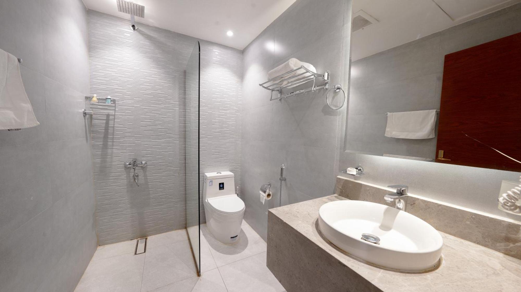 شقة فندقية Almasem Serviced -exit 5 *