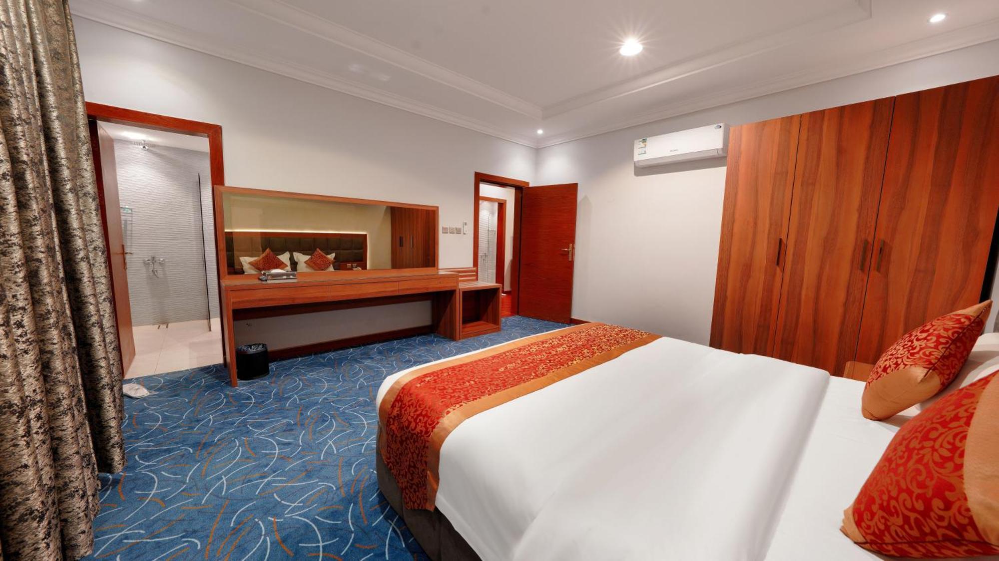 Aparthotel Almasem Serviced -exit 5 *